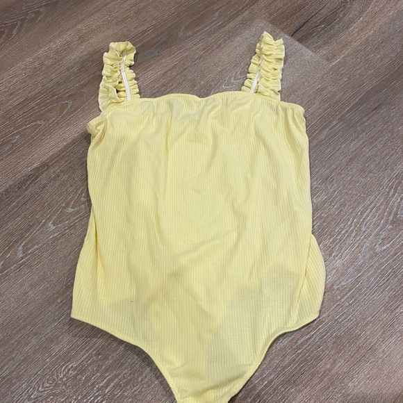 Womens yellow bodysuit with ruffle straps size large - Picture 1 of 1